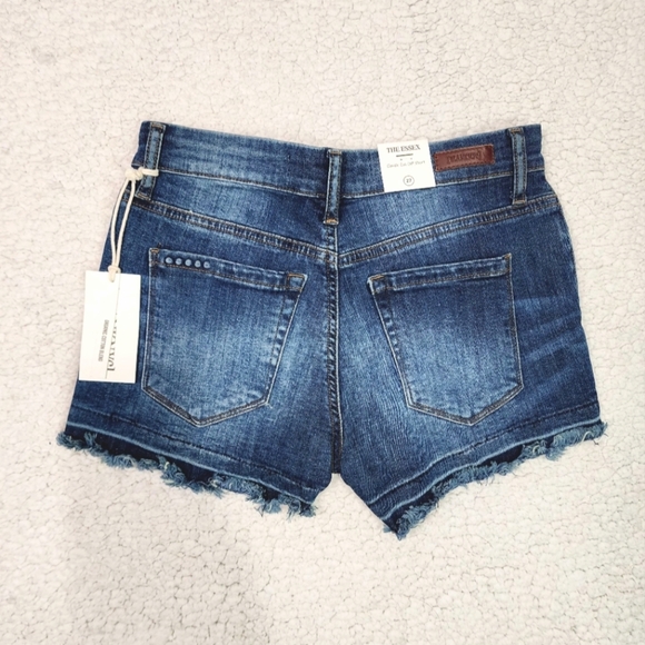 NWT Blanknyc Cutoffs - Picture 6 of 9